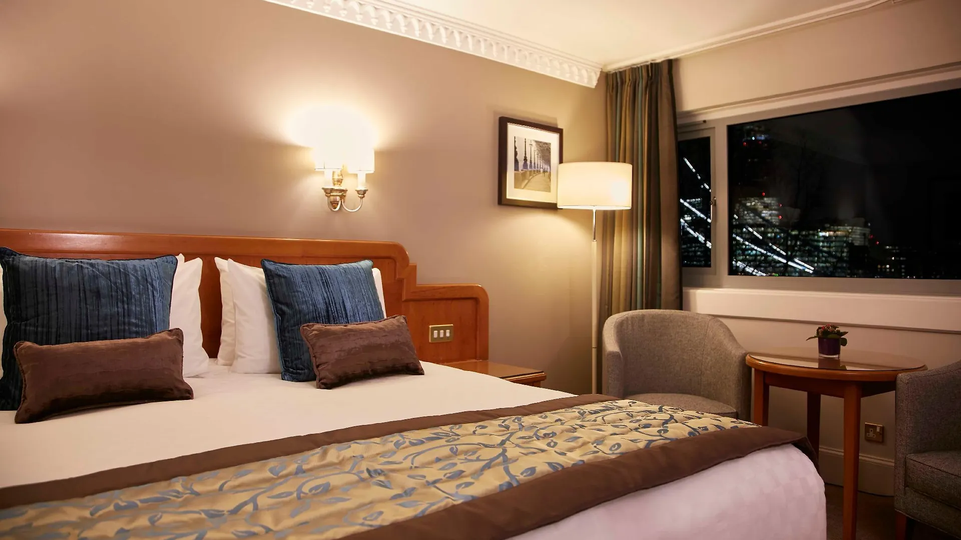 The Tower Hotel, By Thistle Londýn Hotel