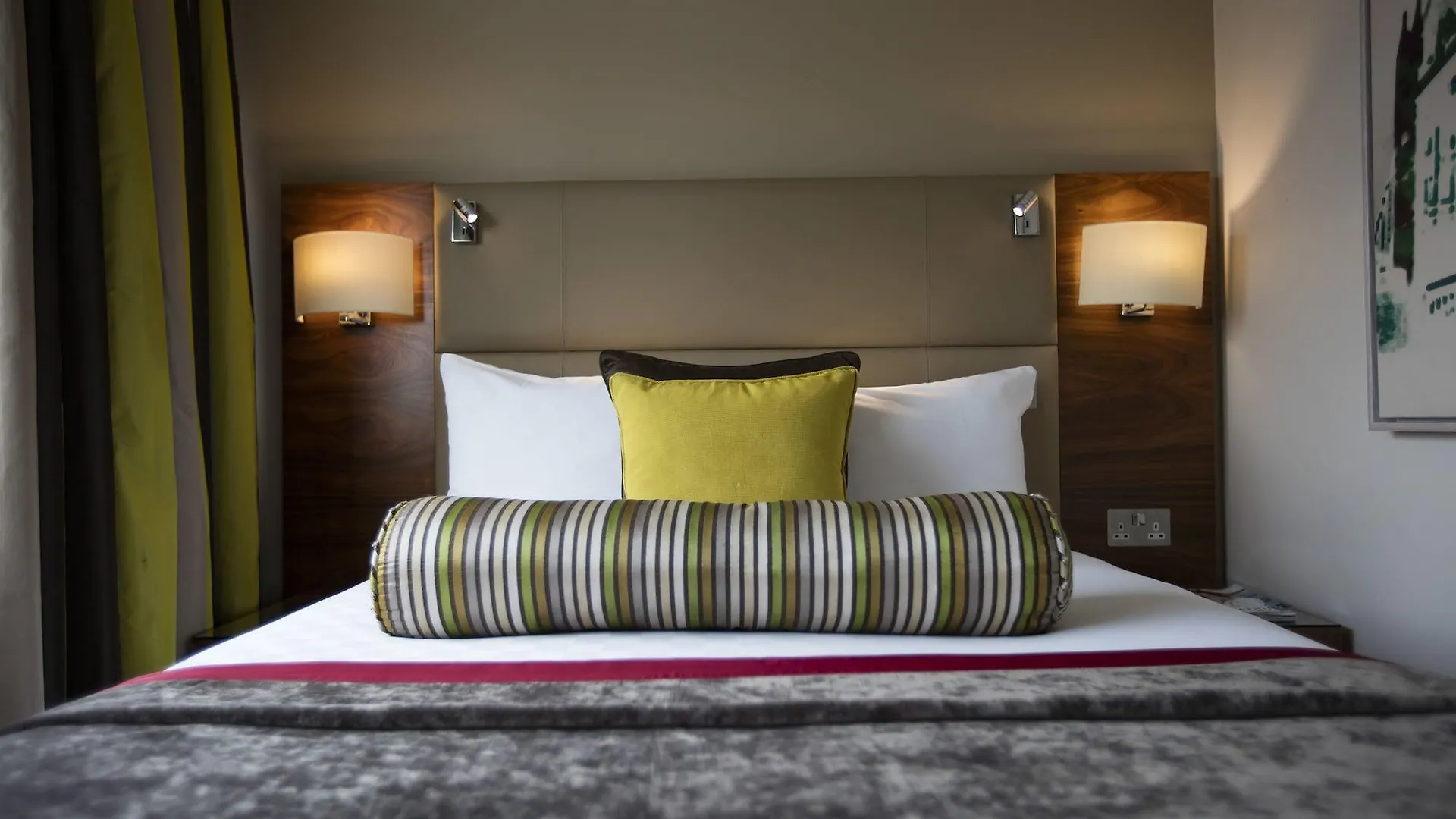 The Tower Hotel, By Thistle London