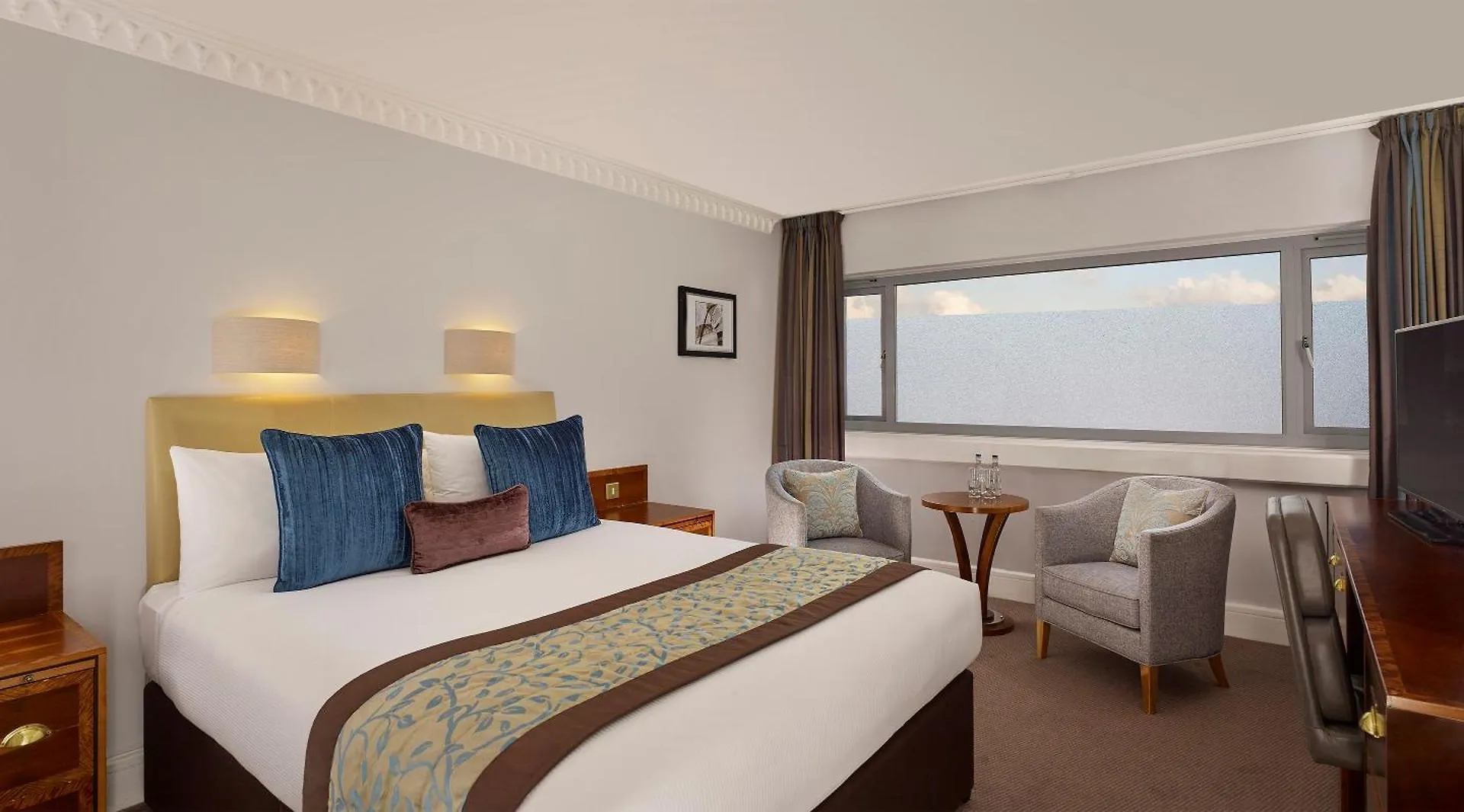 The Tower Hotel, By Thistle London Hotel